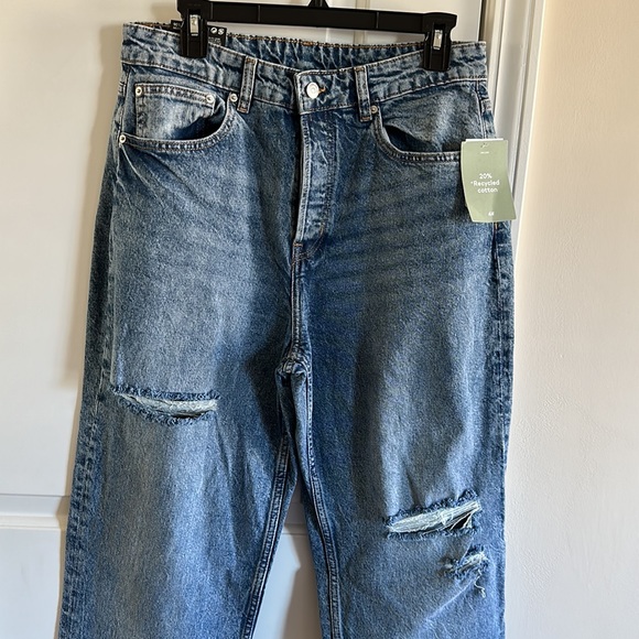 H&M 90’s Straight High Waist Jeans - Picture 2 of 9